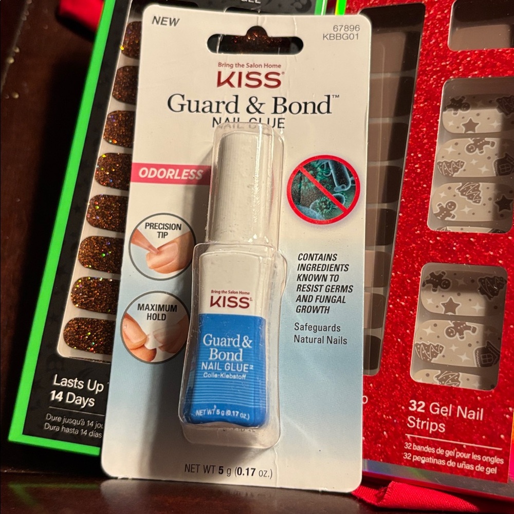 MWOT NAIL PRODUCTS GEL STRIPS: DASHING, DIVA, AND LILY AND FOX - Picture 12 of 14